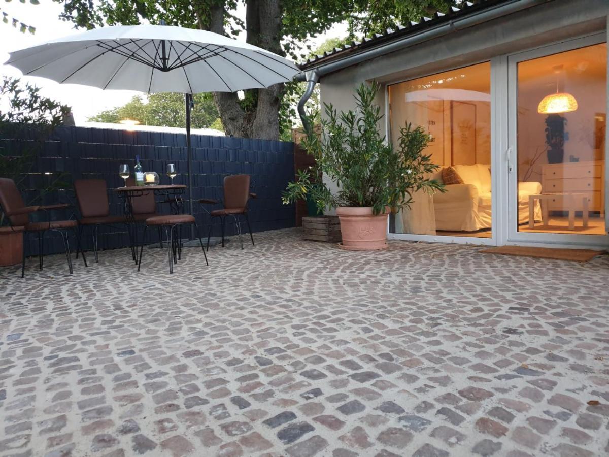 Ferienwohnung Lindenhof, Zentrumsnah Mit Terrasse Und Grillmoeglichkeit Maagdenburg Buitenkant foto